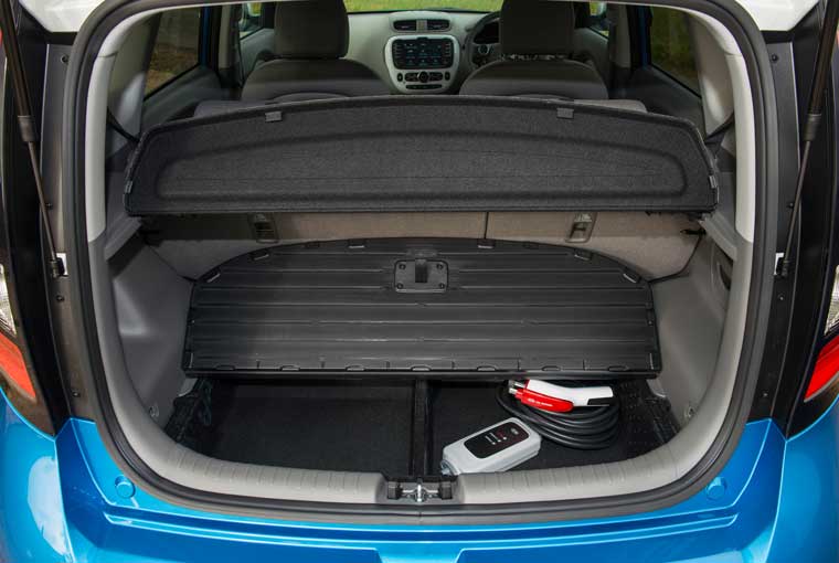 kia_soul_ev_boot