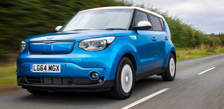 kia_soul_ev_on_the_road